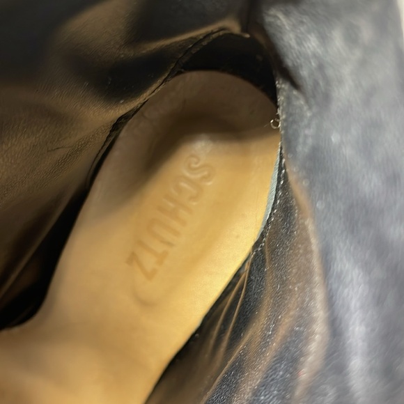 SCHUTZ original Woman’s “ZARA” black leather boot,with
Box & dust bag NEW - Picture 11 of 15